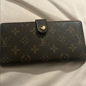 Authentic Louis Vuitton wallet